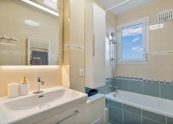 Lumineux 3 Ch - 8 P - Zenith & La Paris